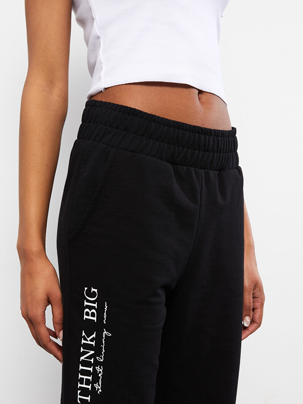 LCW Vision Elastic Waist Printed Pocket Detailed Women's Jogger Sweatpants -S2GG00Z8-RQN
