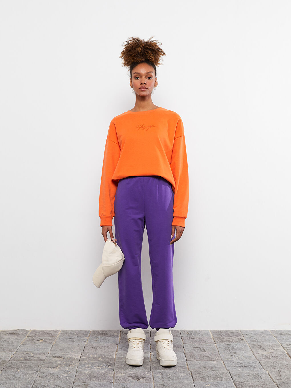 Elastic Waist Regular Pocket Detailed Women's Jogger Sweatpants-1