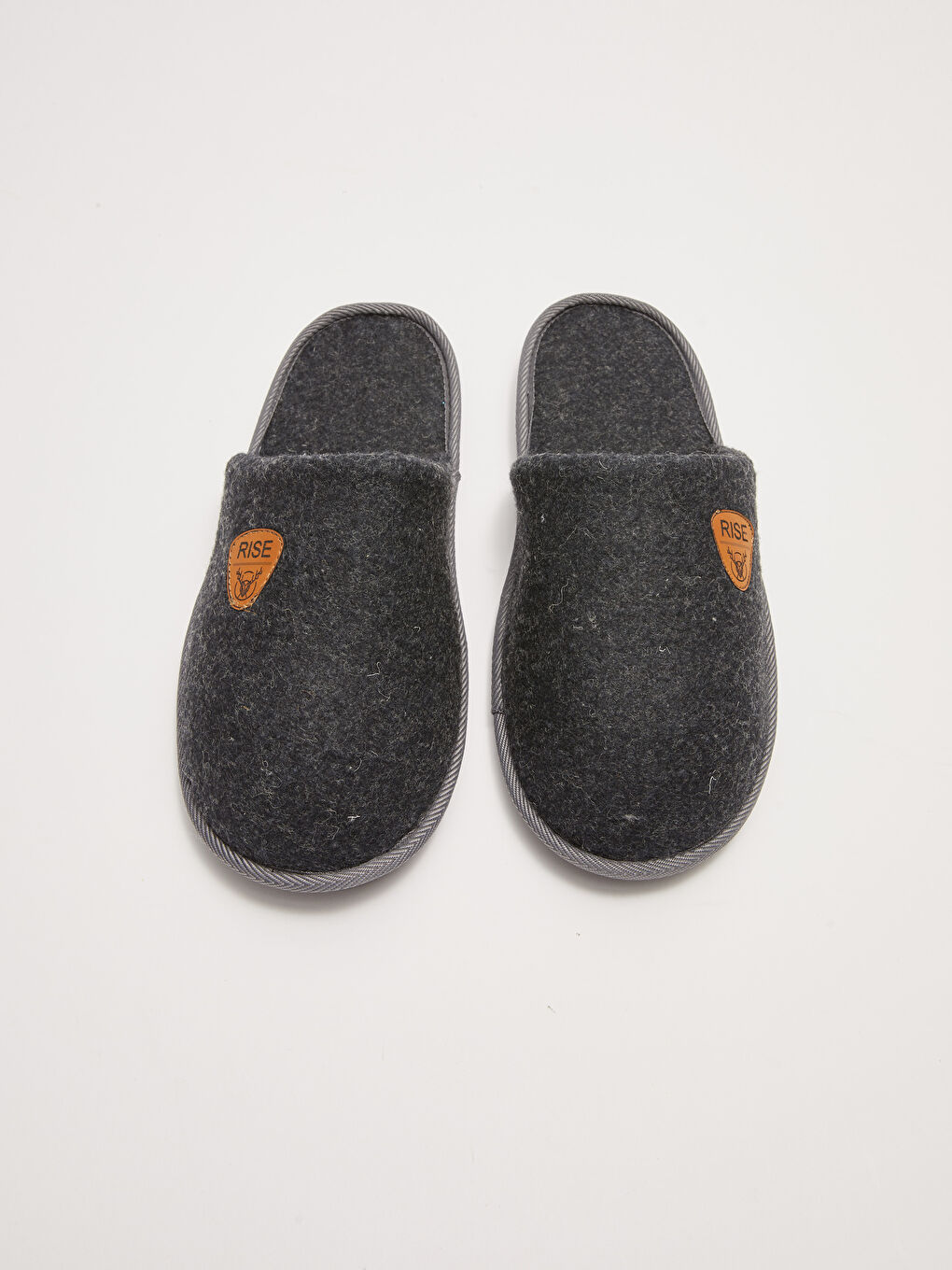 Antrasit Etiket Baskılı Erkek Ev Terliği-4