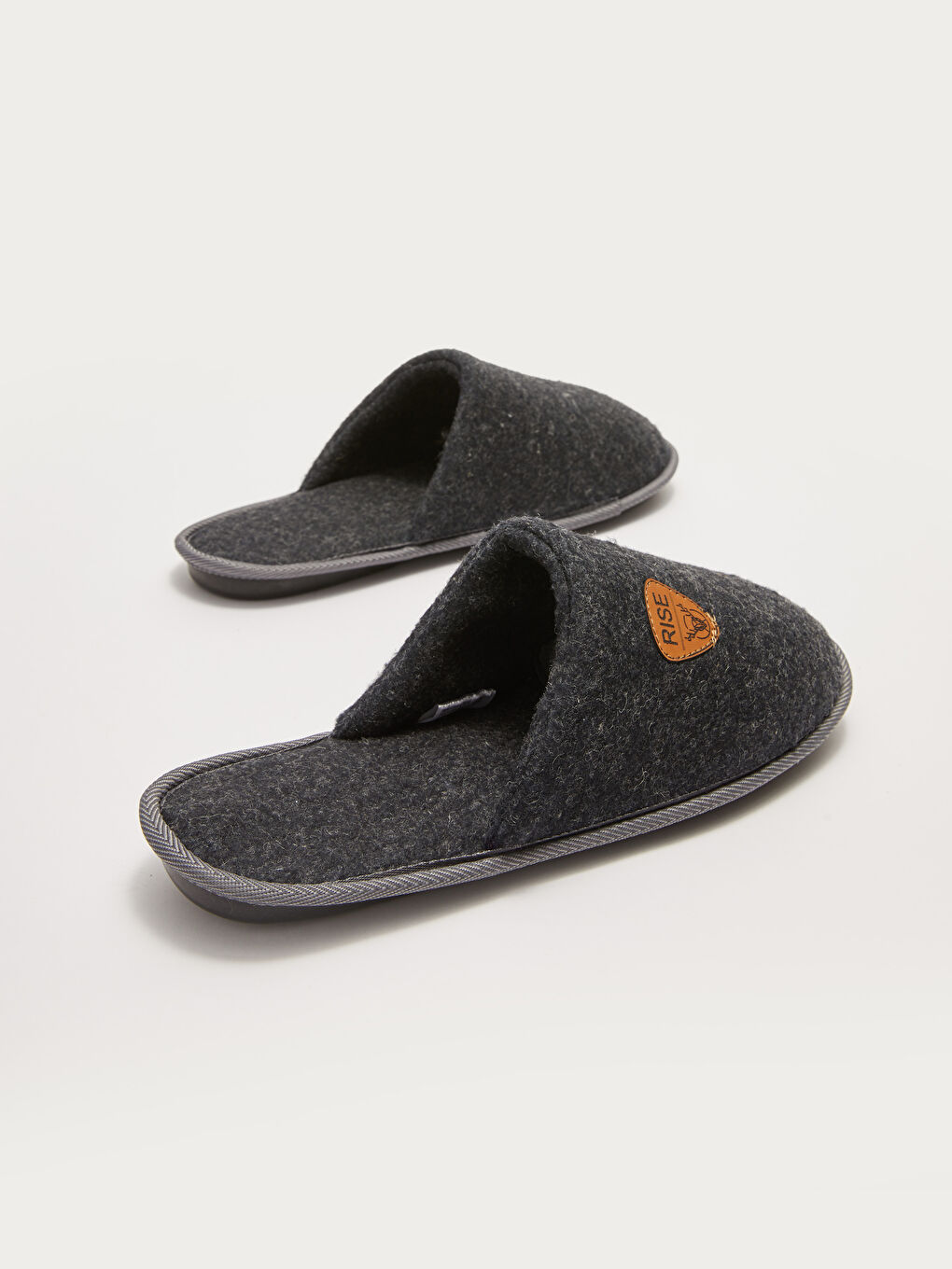 Antrasit Etiket Baskılı Erkek Ev Terliği-5