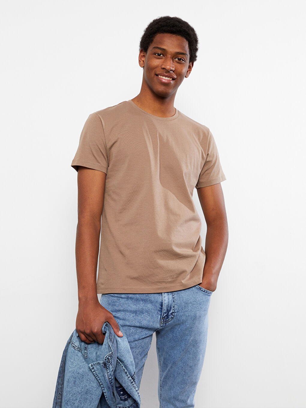 Kahverengi Bisiklet Yaka Kısa Kollu Basic Penye Erkek Tişört