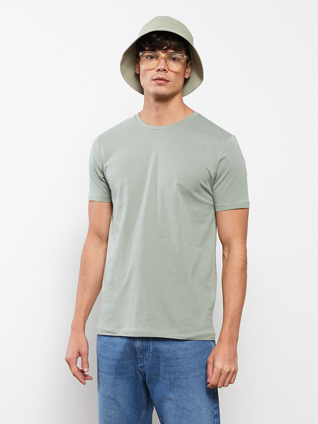 تيشيرت للرجال أساسي بأكمام قصيرة ورقبة دائرية من القطن الممشط-1