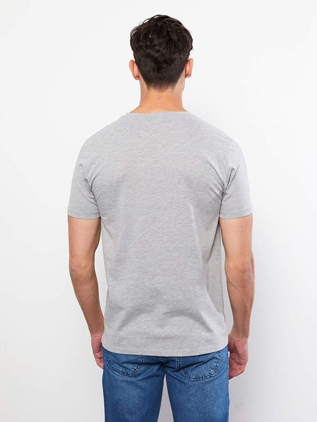 تيشيرت للرجال أساسي بأكمام قصيرة ورقبة دائرية من القطن الممشط-5