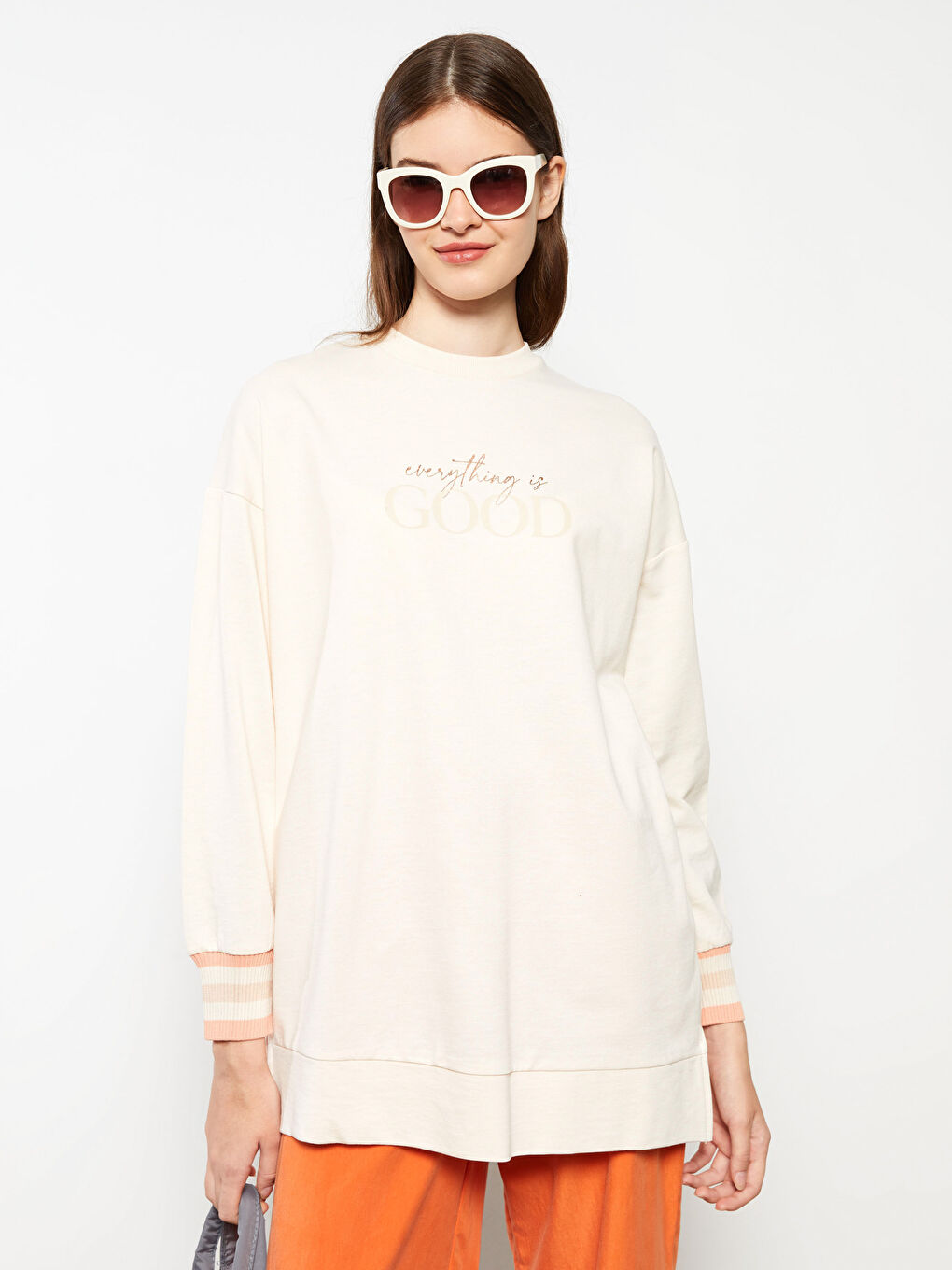 Ekru Bisiklet Yaka Yazı Baskılı Uzun Kollu Oversize Kadın Sweatshirt Tunik-2