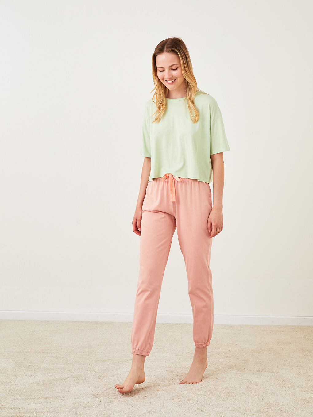 LCW DREAM Pembe Beli Lastikli Düz Pamuklu Kadın Jogger Pijama Alt - 1