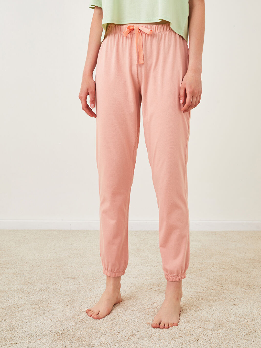 LCW DREAM Pembe Beli Lastikli Düz Pamuklu Kadın Jogger Pijama Alt - 3