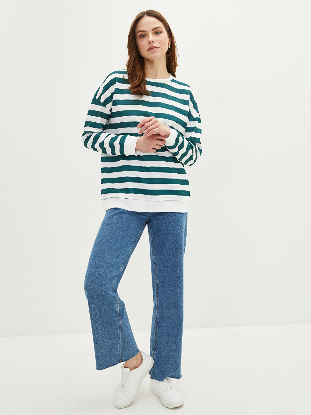 Yeşil Bisiklet Yaka Çizgili Uzun Kollu Kadın Sweatshirt-2