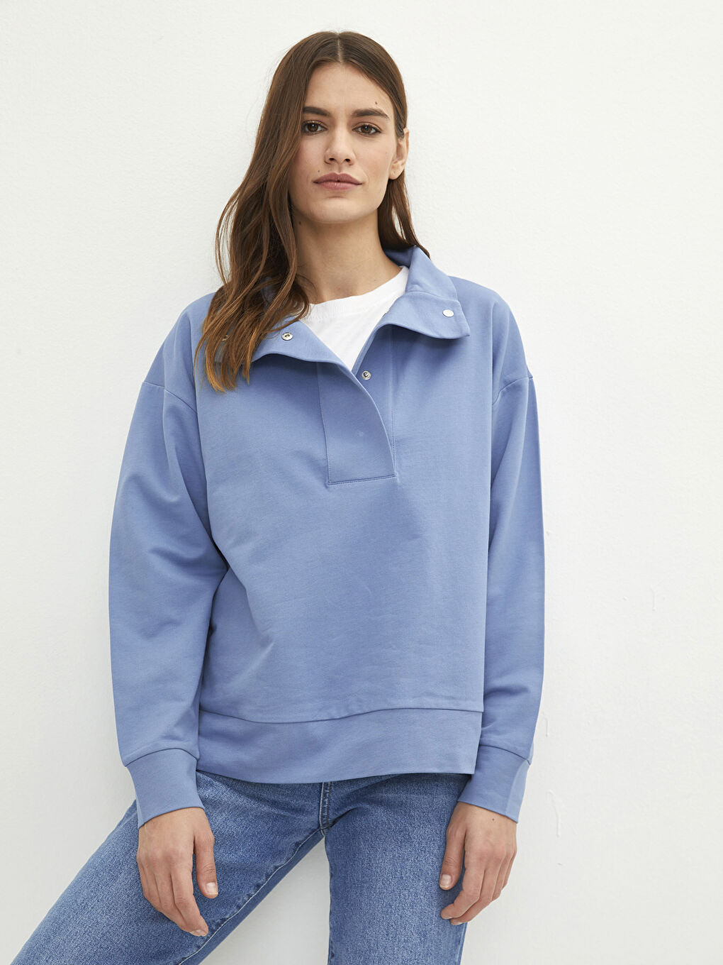 Mavi Dik Yaka Düz Uzun Kollu Pamuklu Kadın Sweatshirt-1