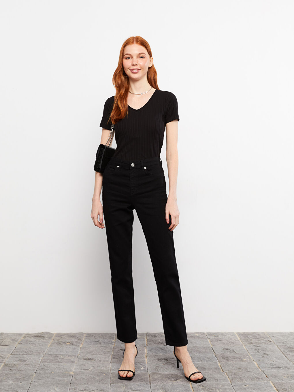 V-Neck Straight Short Sleeve Women's Crop-2