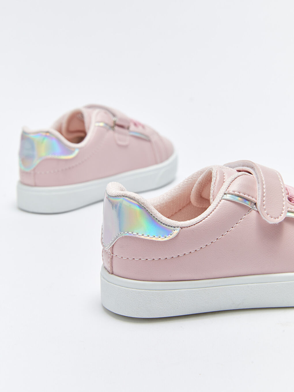 Pembe Deri Görünümlü Bağcık ve Cırt Cırtlı Kız Çocuk Spor Ayakkabı-4