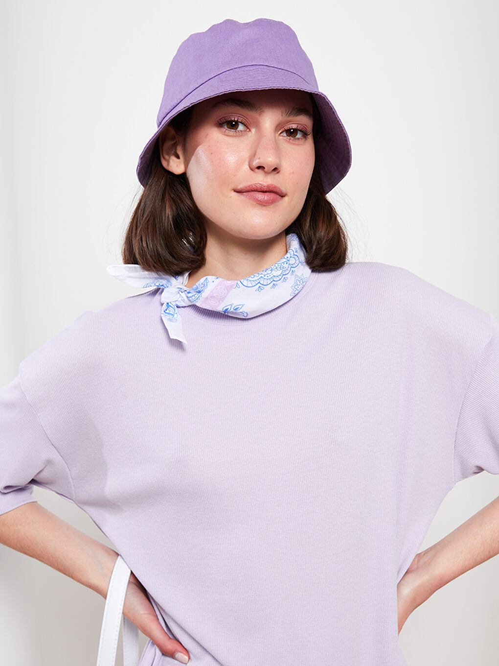 Tunică simplă cu mânecă scurtă și guler rotund pentru femei-1