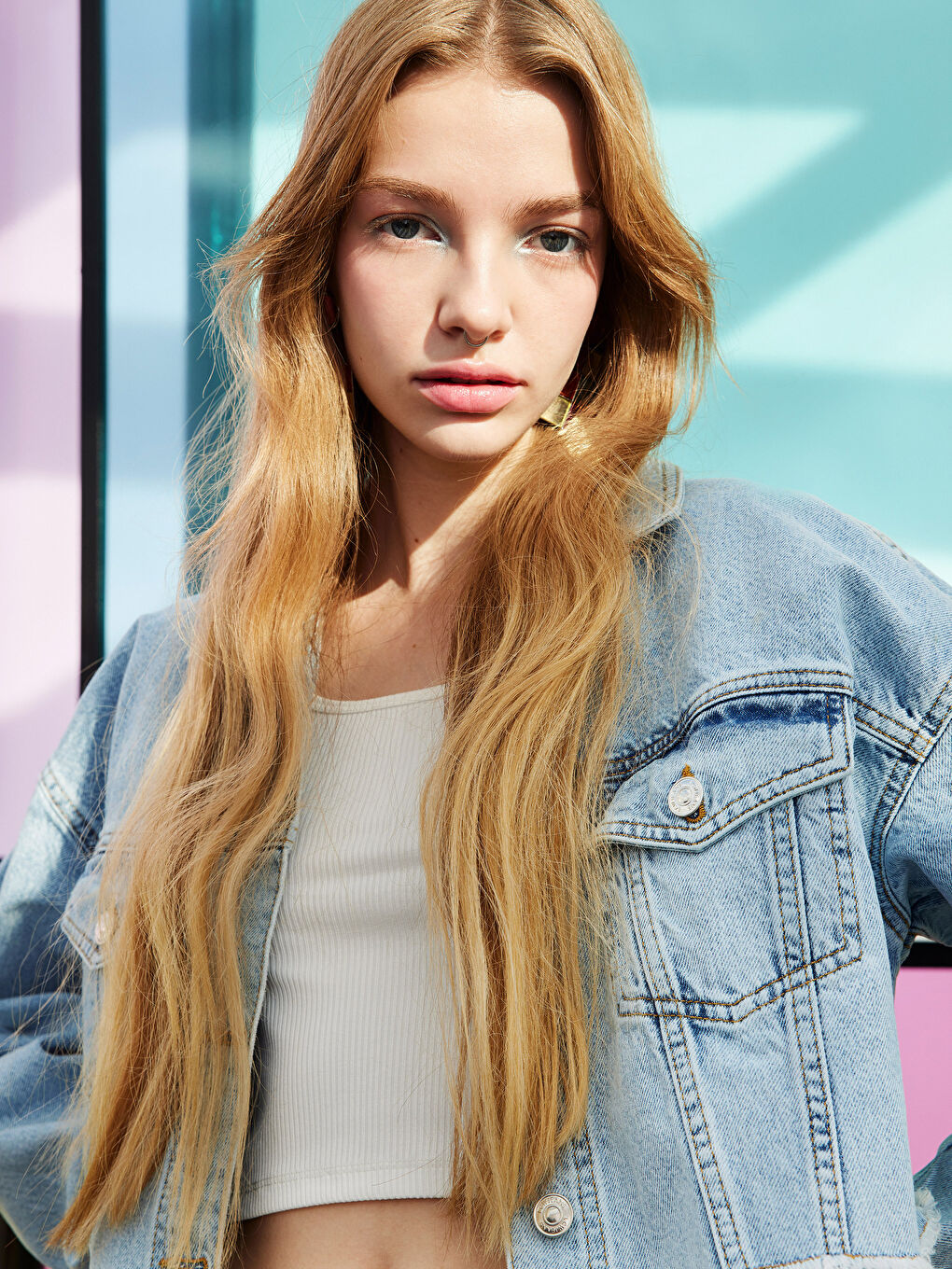 Beyaz Kadın Bisiklet Yaka Düz Kolsuz Crop