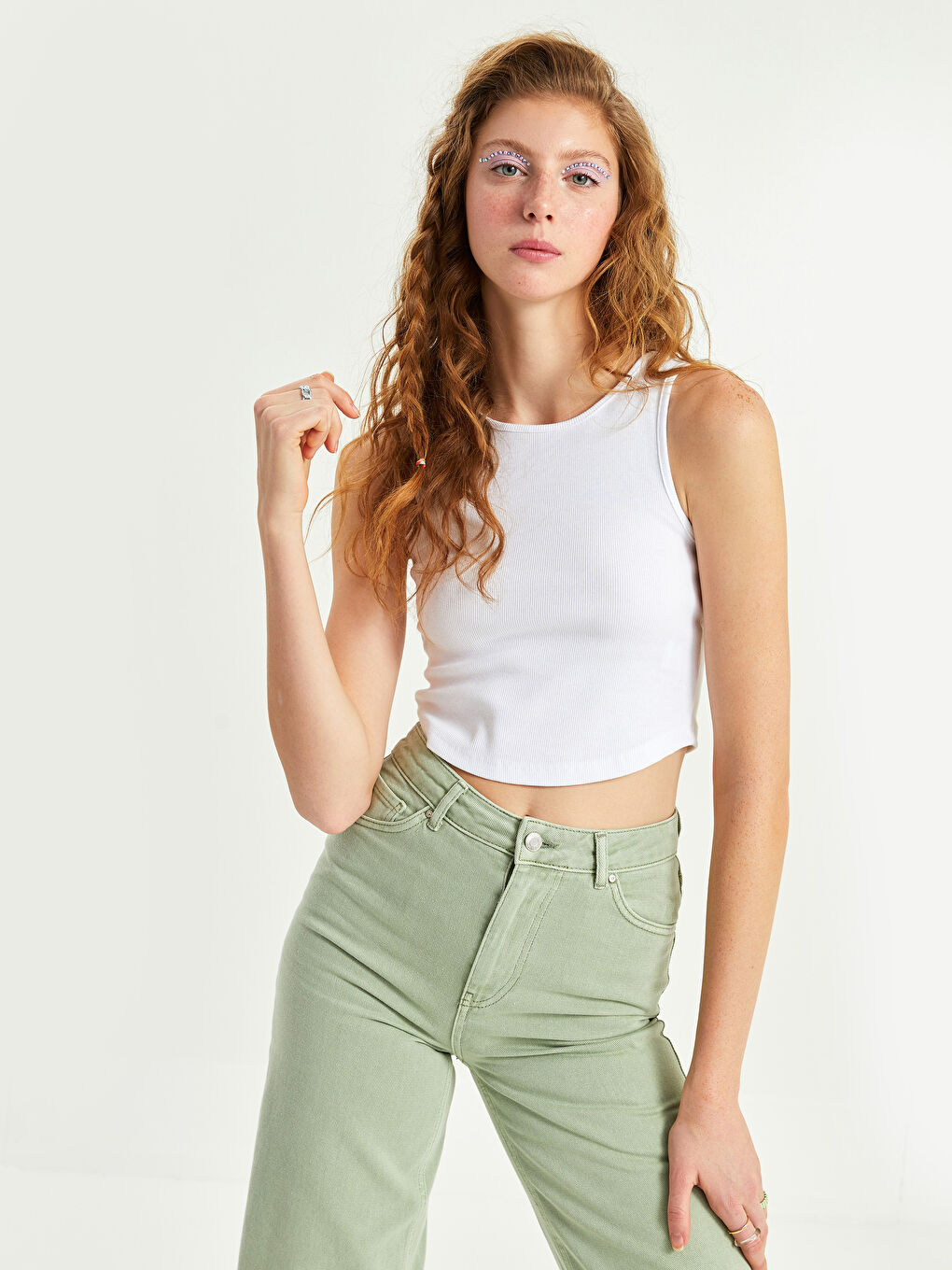 Beyaz Kadın Bisiklet Yaka Düz Kolsuz Crop-1