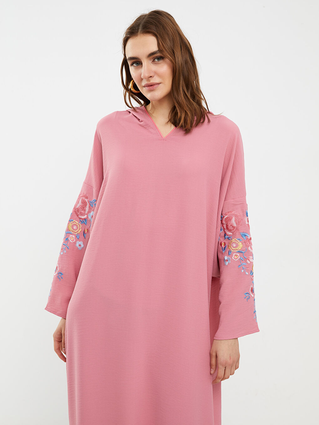 Pembe Kapüşonlu Nakışlı Uzun Kollu Kadın Elbise-4