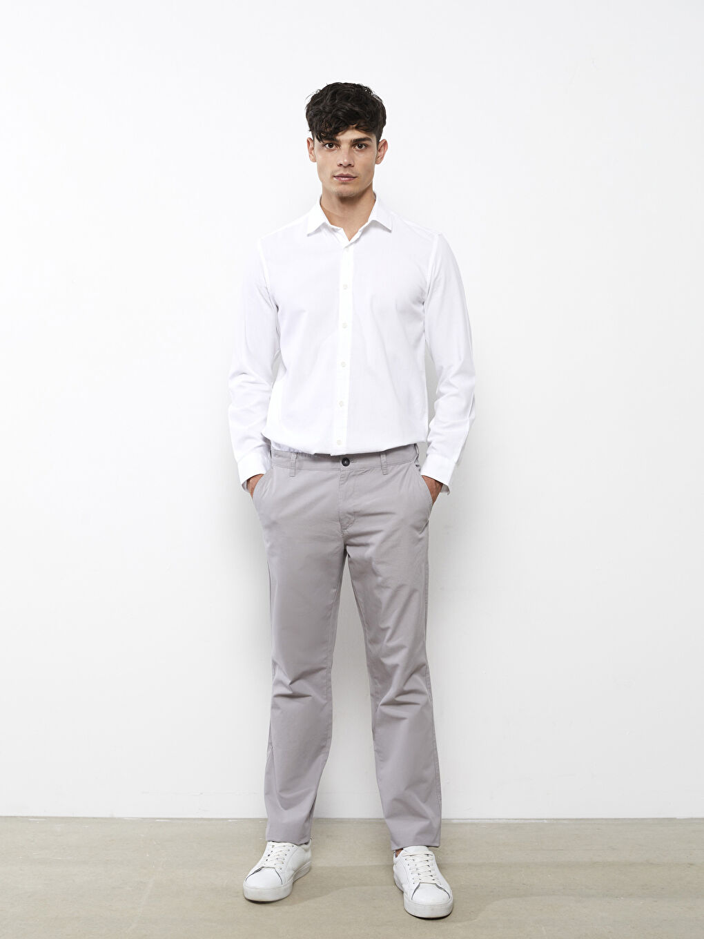 LCWAIKIKI Classic Wide Fit Men's Chino Trousers -S2GK26Z8-PUZ