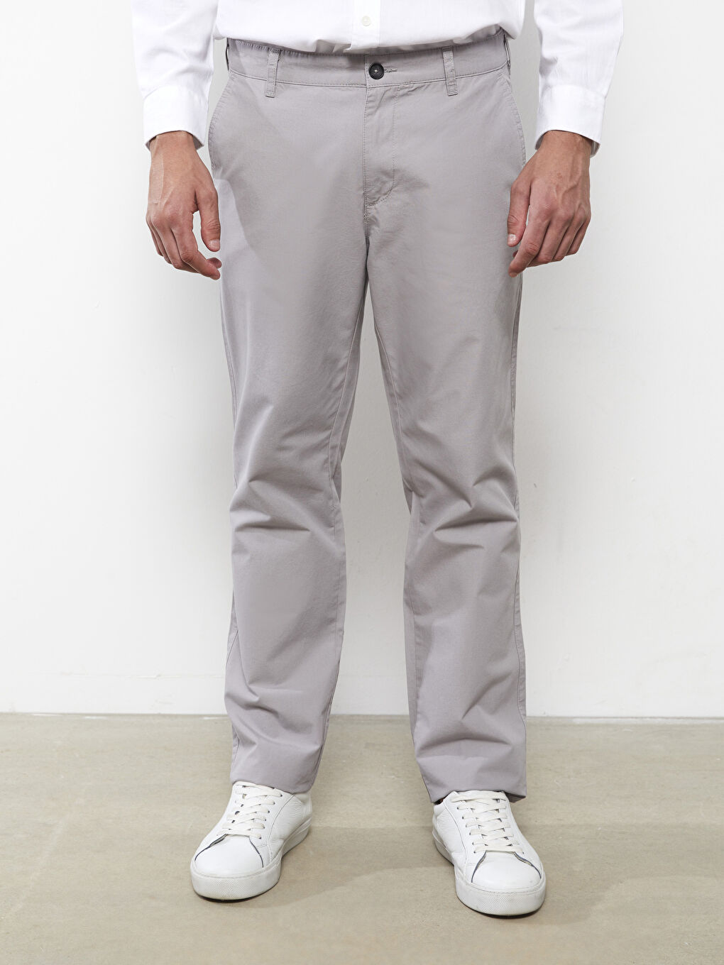 LCWAIKIKI Classic Wide Fit Men's Chino Trousers -S2GK26Z8-PUZ