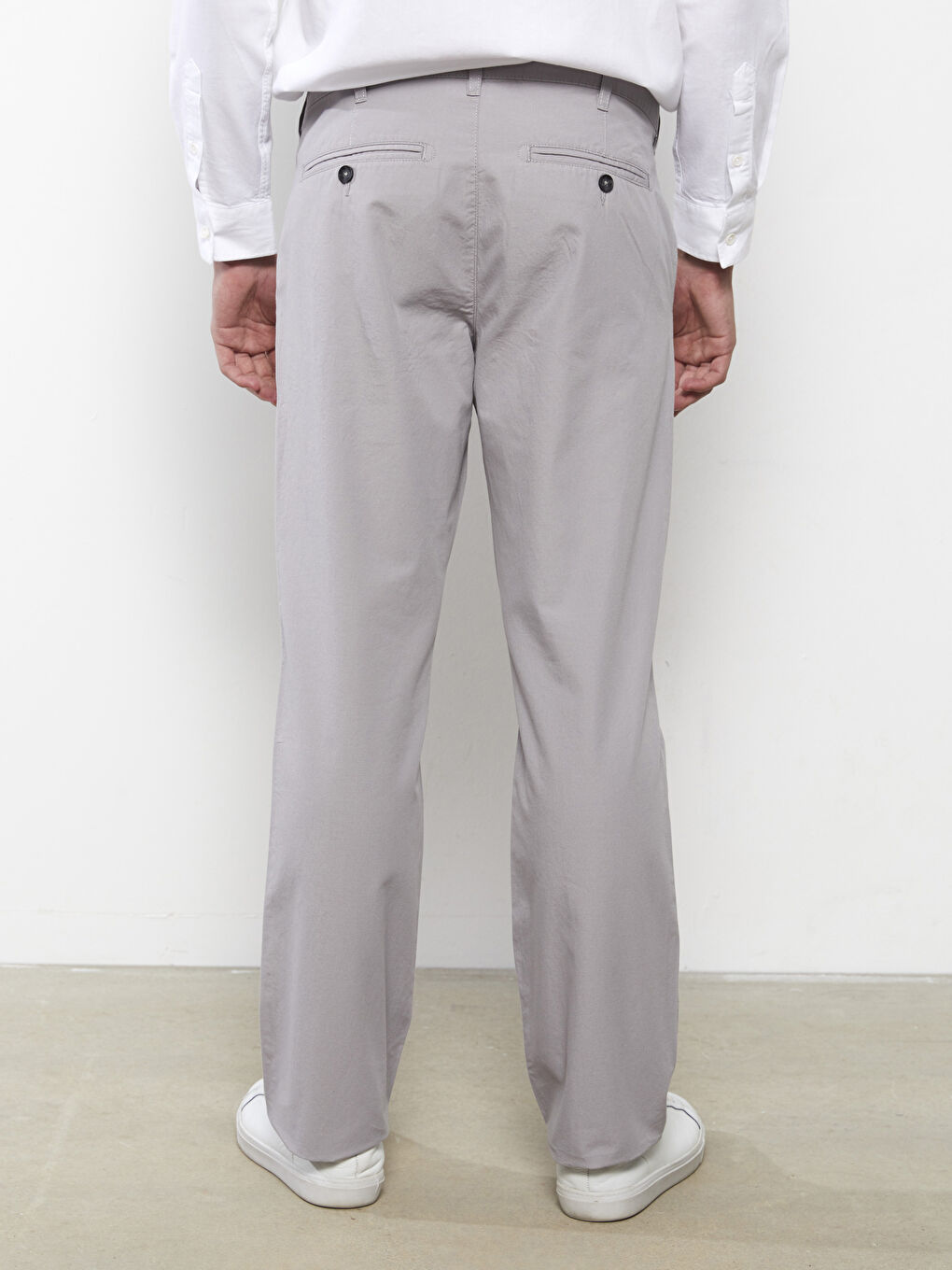 LCWAIKIKI Classic Wide Fit Men's Chino Trousers -S2GK26Z8-PUZ
