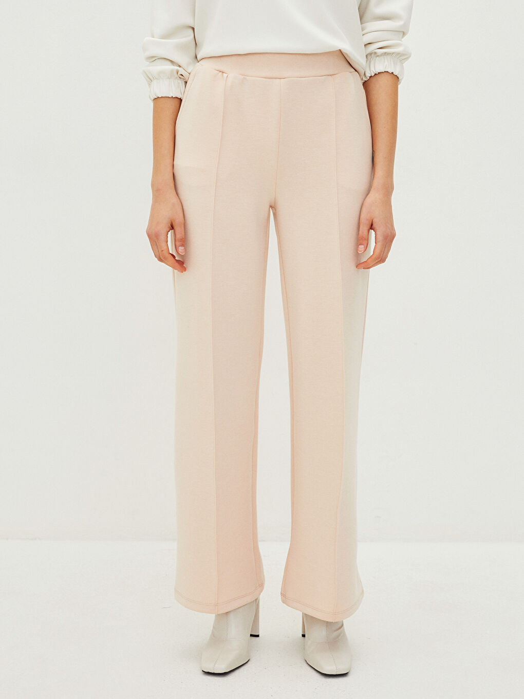 Women's Elasticated Waist Plain Sweatpants-5