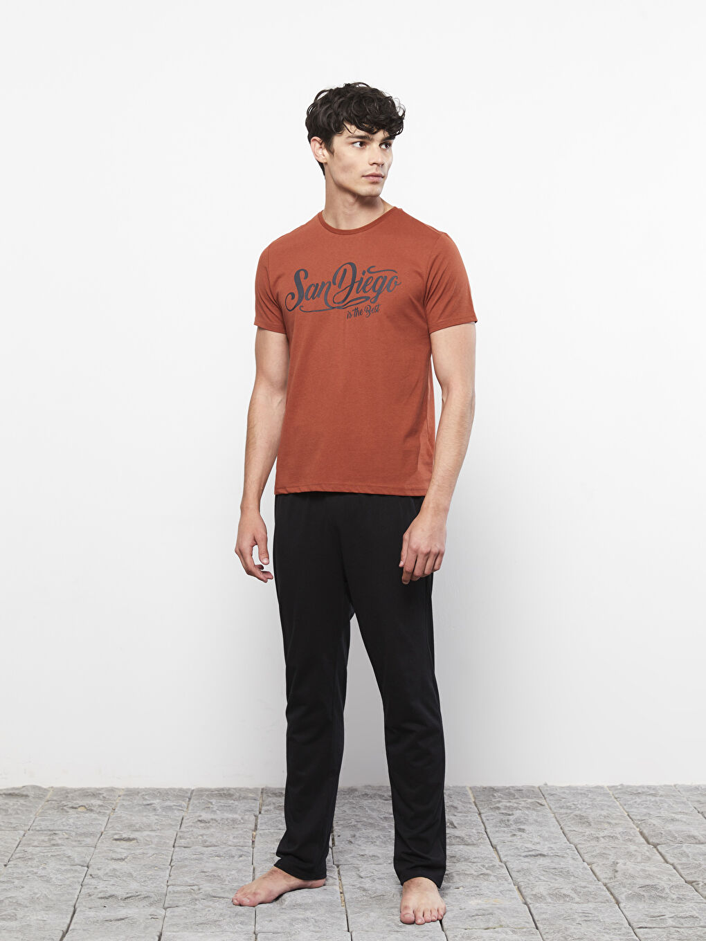 Kahverengi Standart Kalıp Erkek Pijama Takımı-1