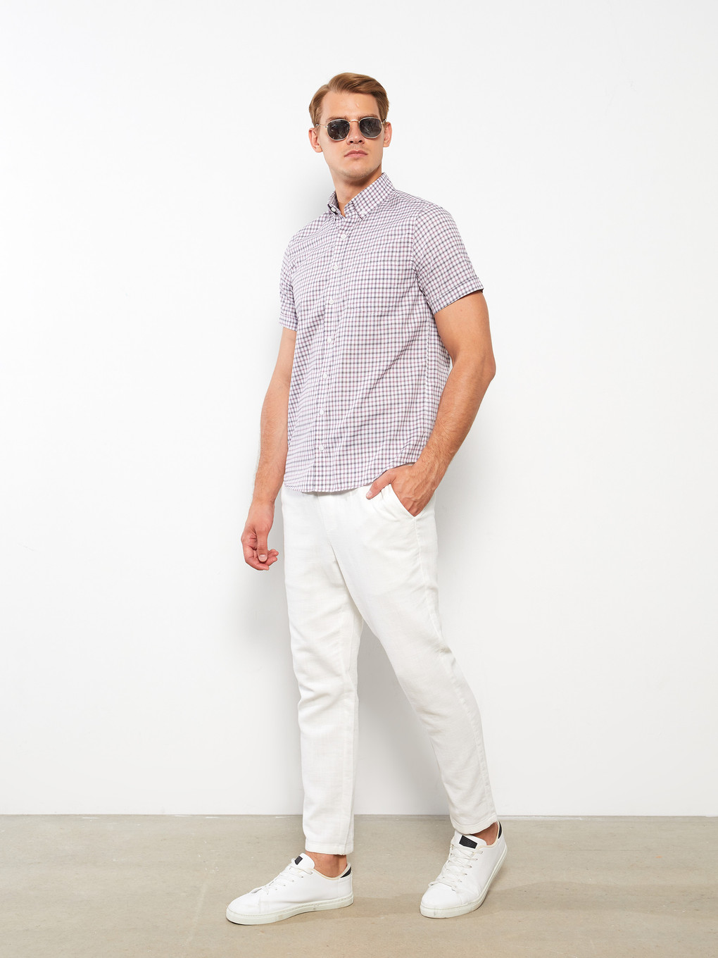Regular Fit Short Sleeve Plaid Oxford Men's Shirt-1