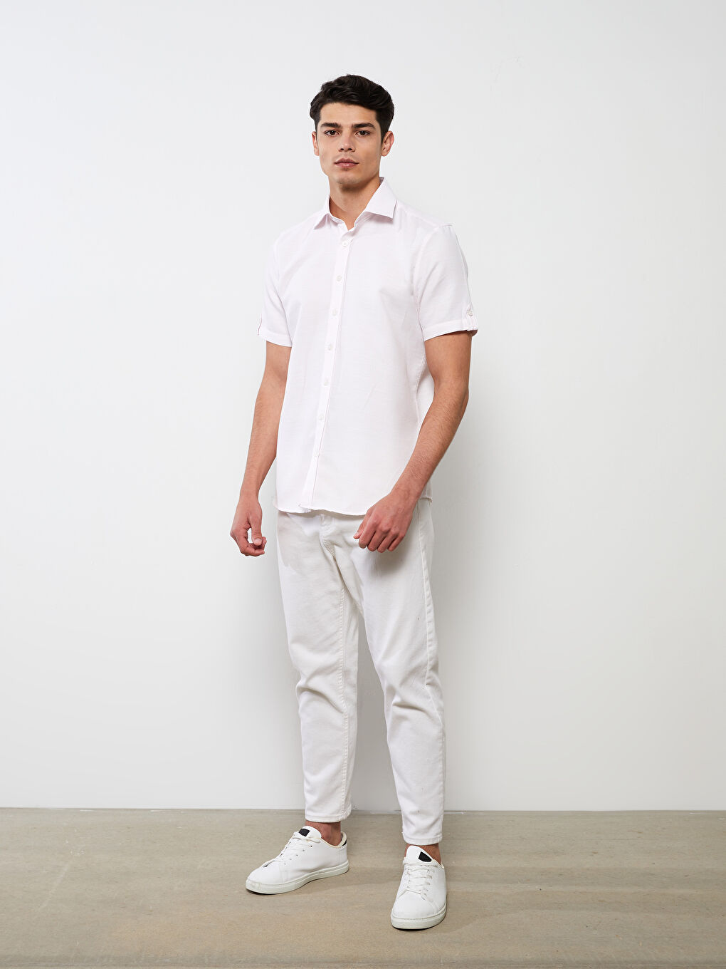 Pembe Regular Fit Kısa Kollu Armürlü Erkek Gömlek