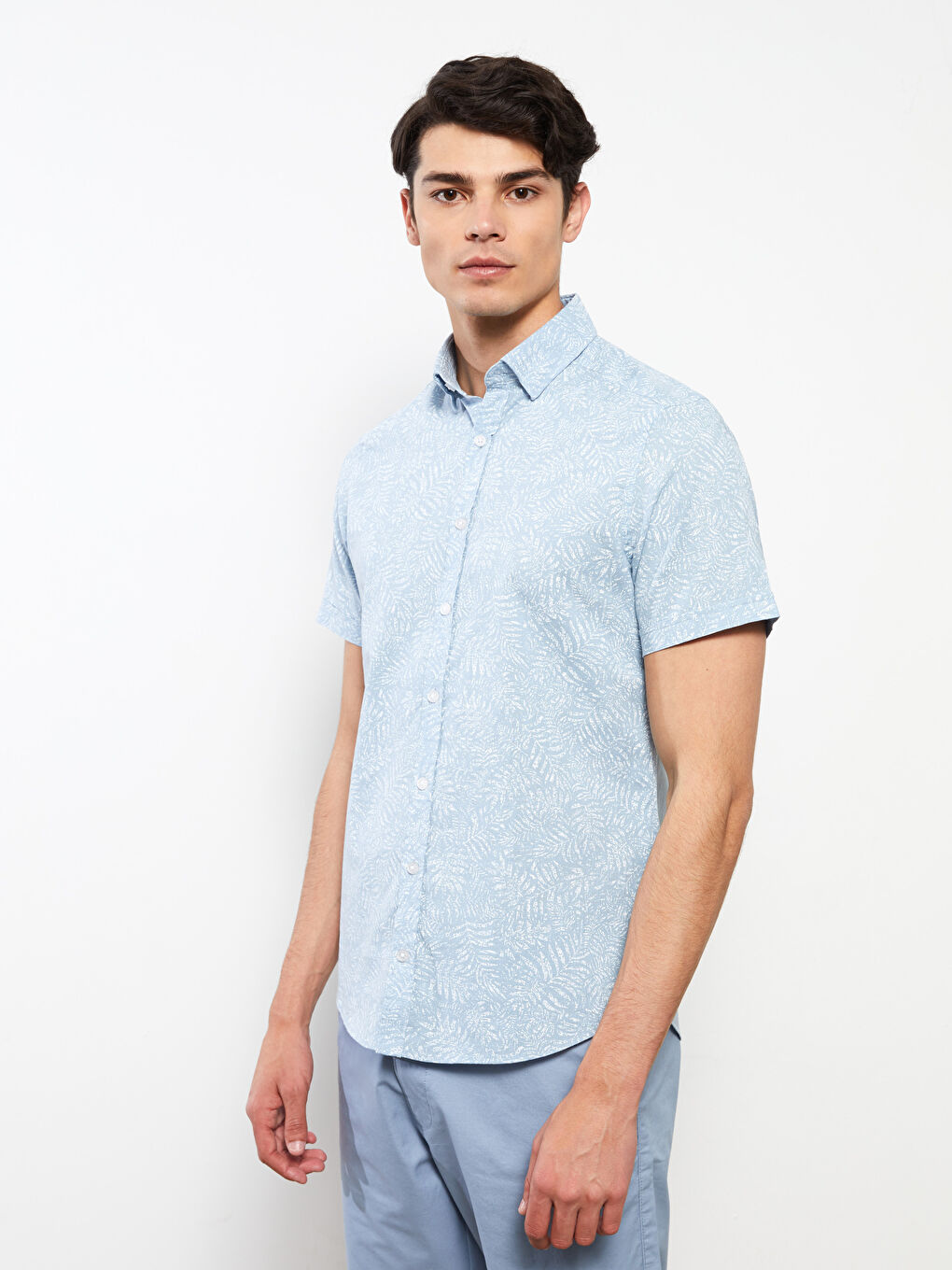 Mavi Slim Fit Kısa Kollu Desenli Poplin Erkek Gömlek