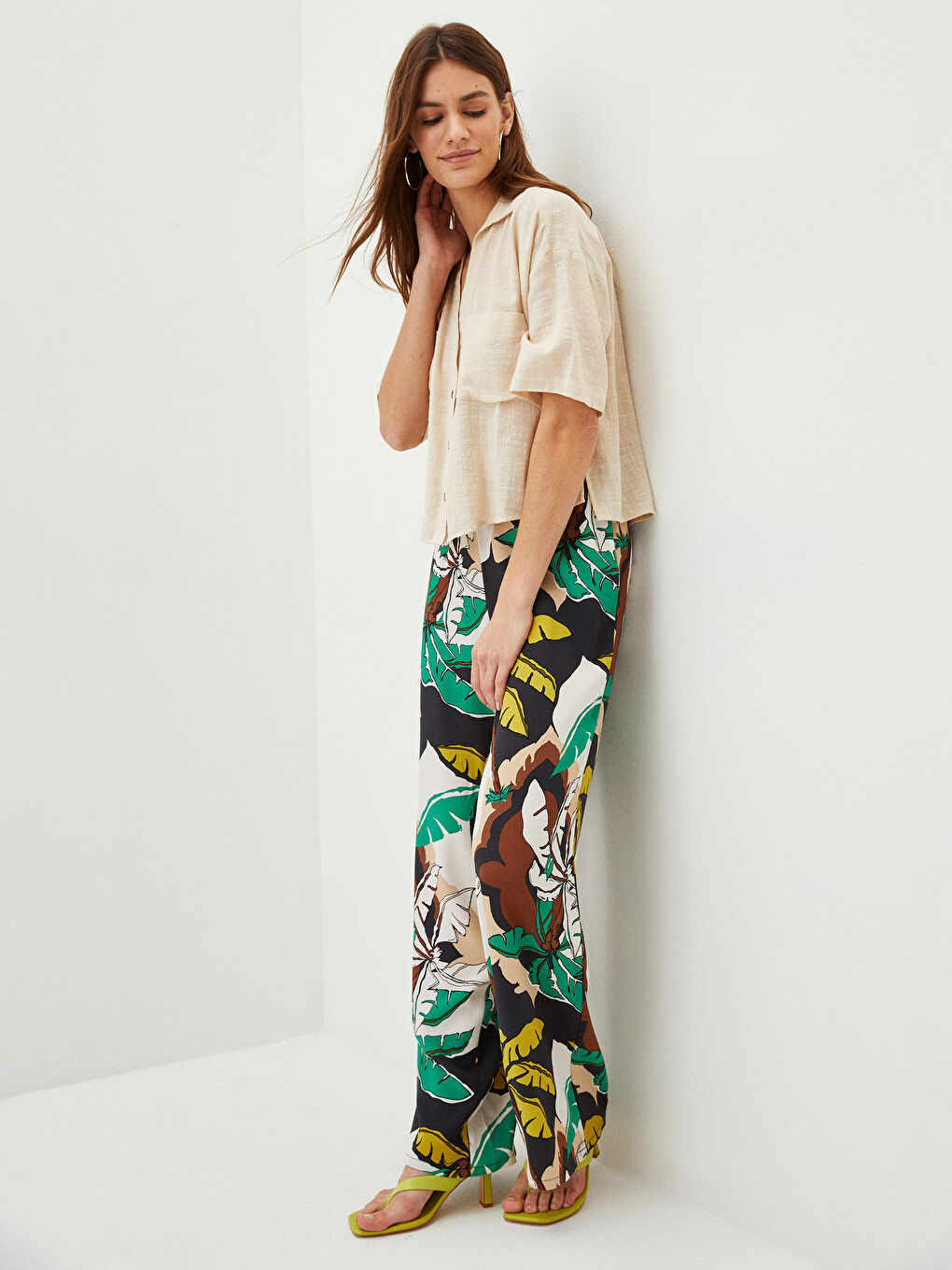 بنطلون للسيدات بخصر مطاطي ونقشة جبردين-1