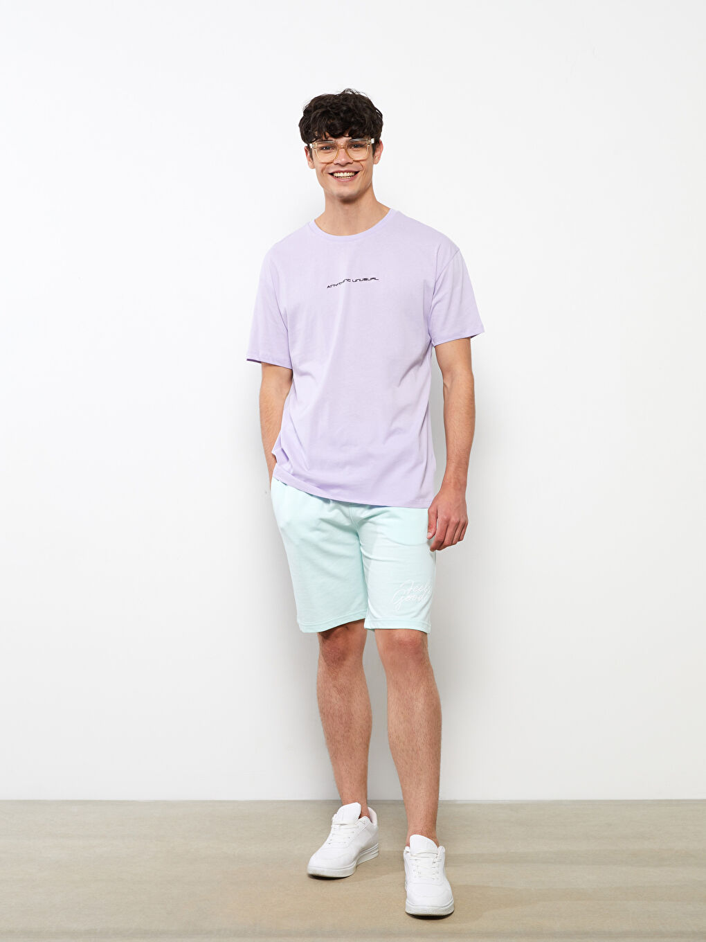 Lila Bisiklet Yaka Kısa Kollu Baskılı Penye Erkek Tişört