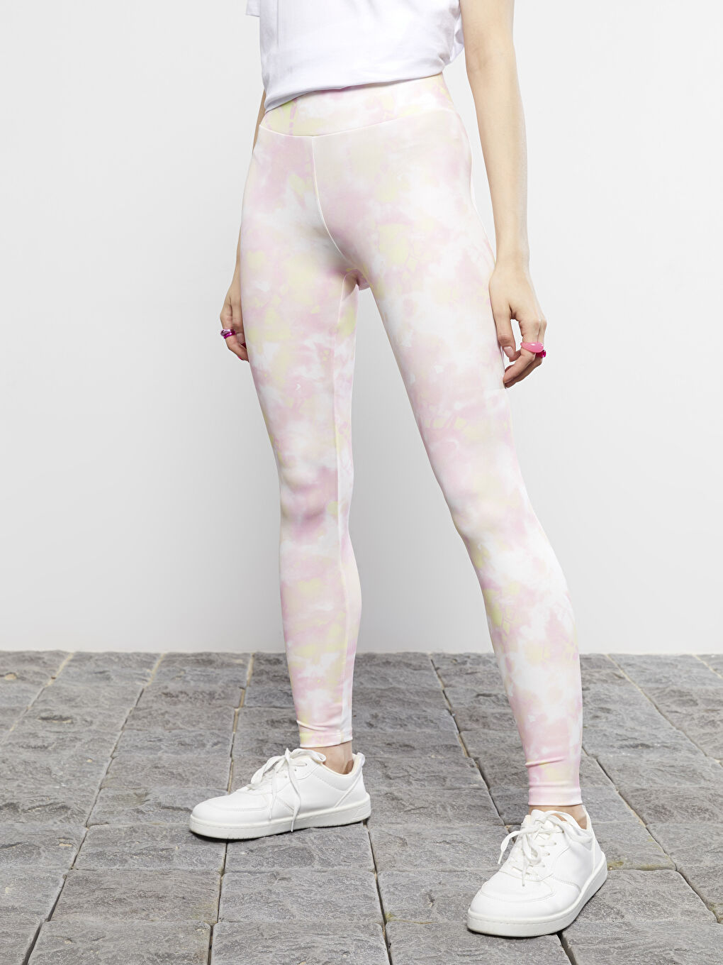 Pembe Beli Lastikli Batik Desenli Kadın Spor Tayt-2