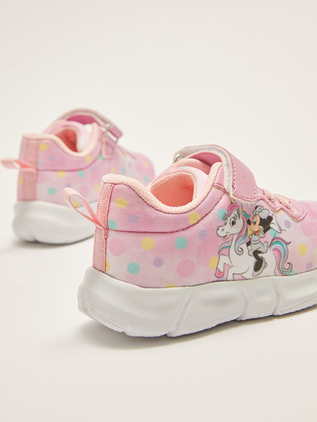 Minnie Mouse Licensed Lace-Up Hook and Loop Girls' Sneakers-4