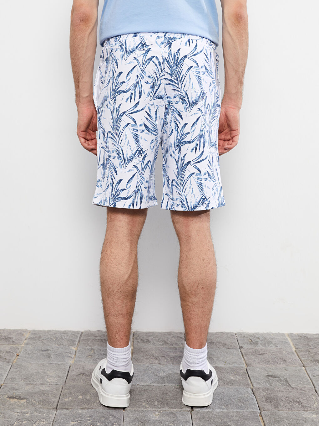 Beyaz Standart Kalıp Erkek Şort-3