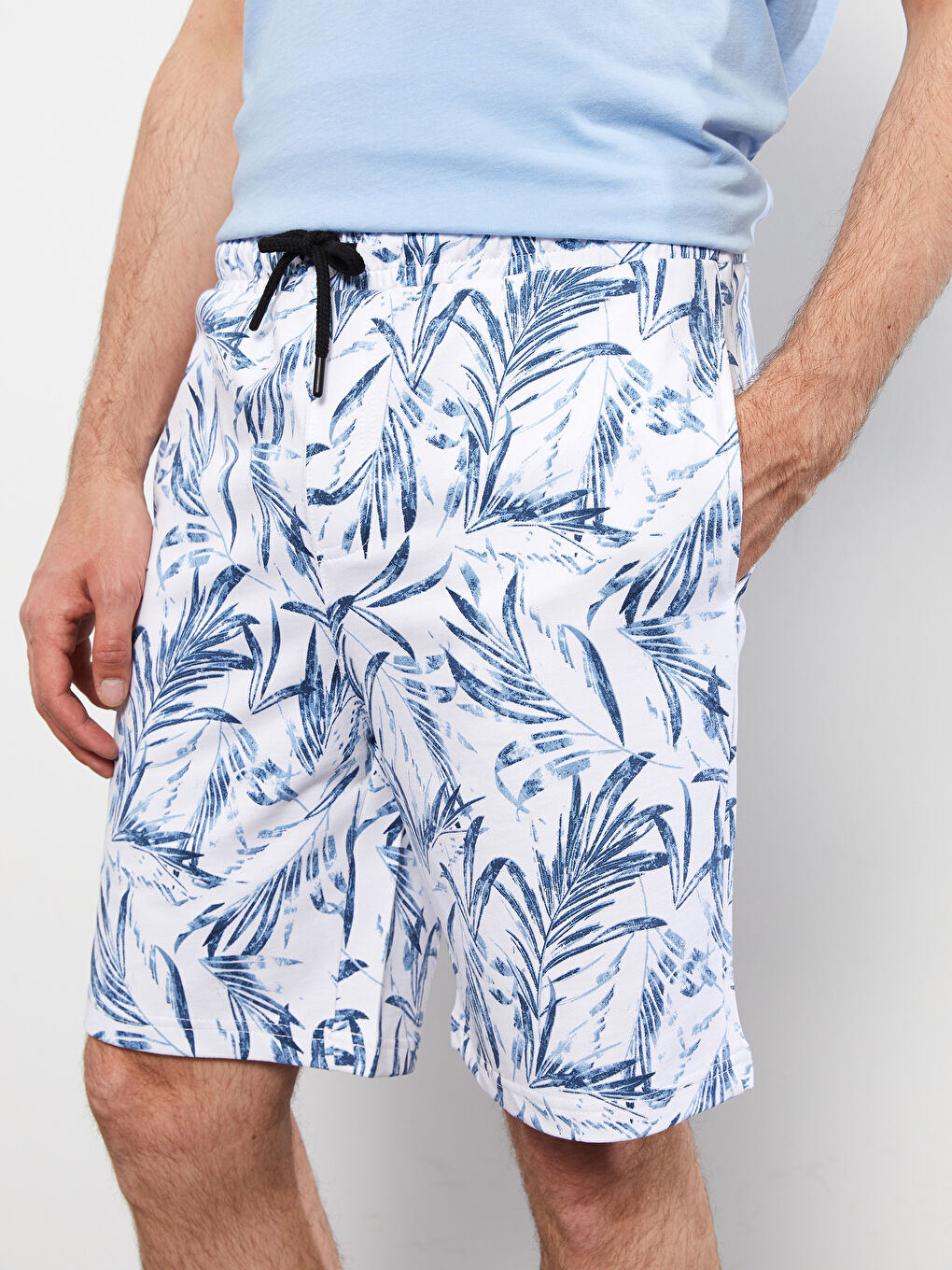 Beyaz Standart Kalıp Erkek Şort-4