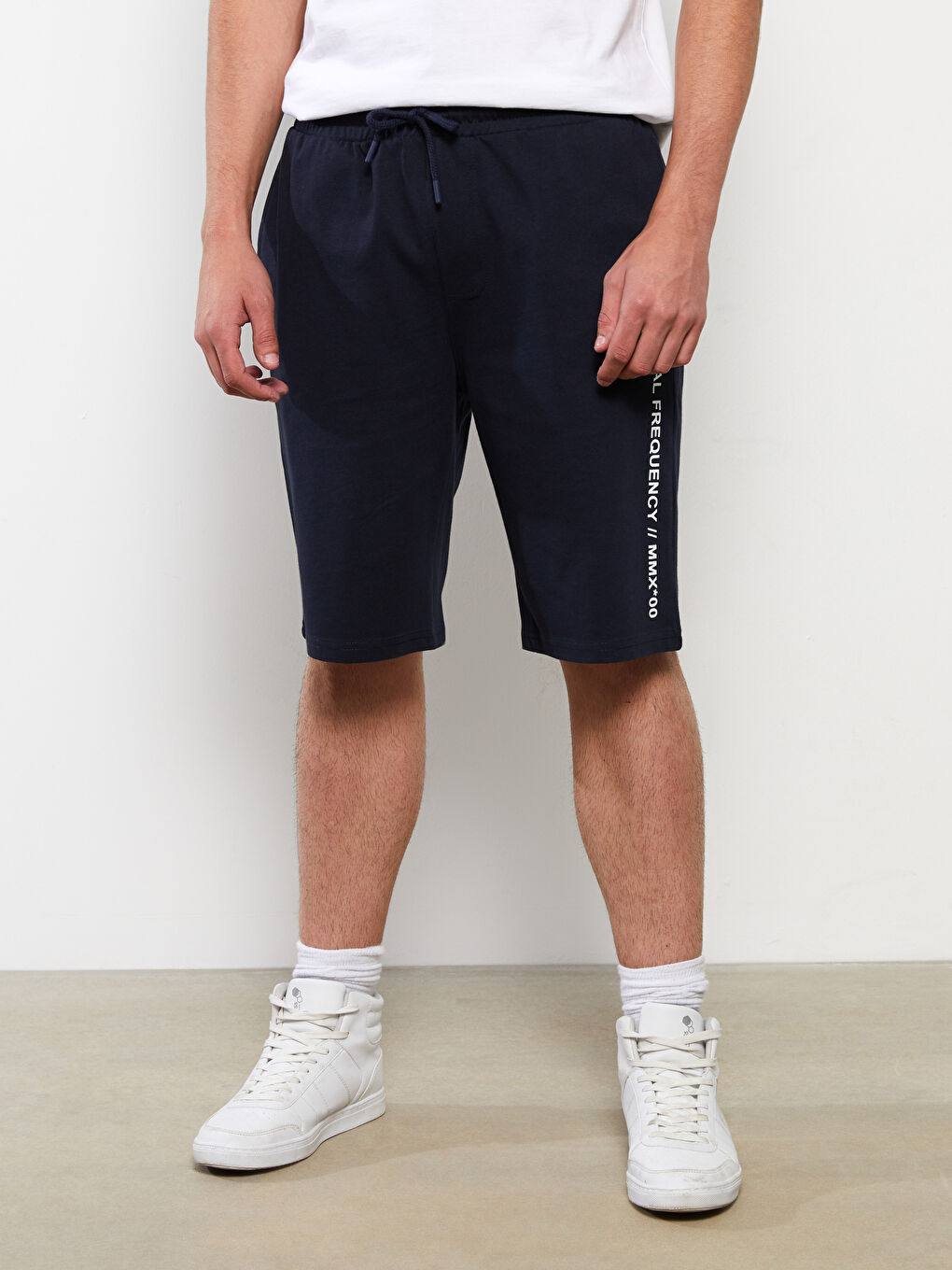 شورت رولر رجالي مطبوع بنقشة ستاندرد-2