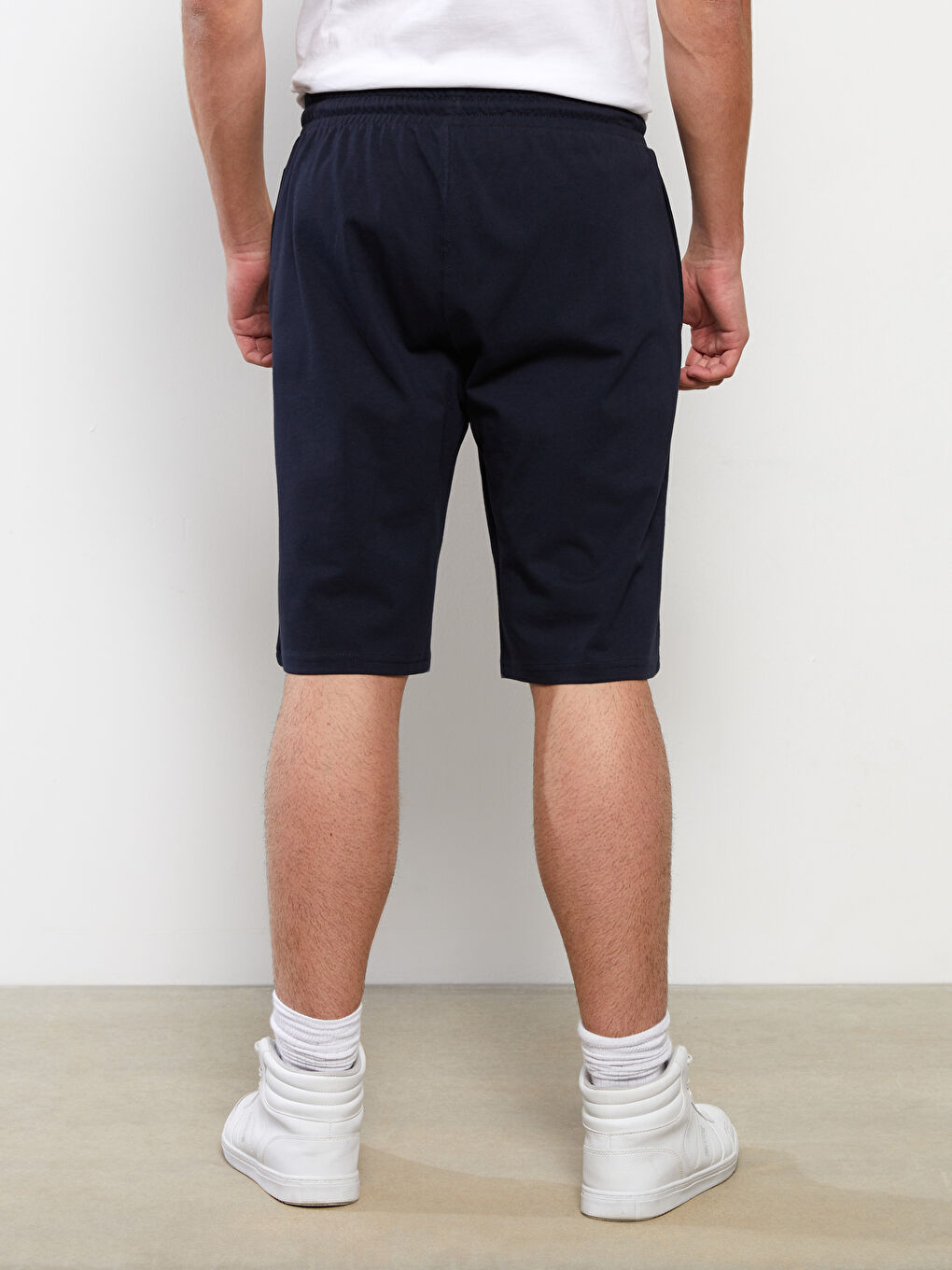 شورت رولر رجالي مطبوع بنقشة ستاندرد-3