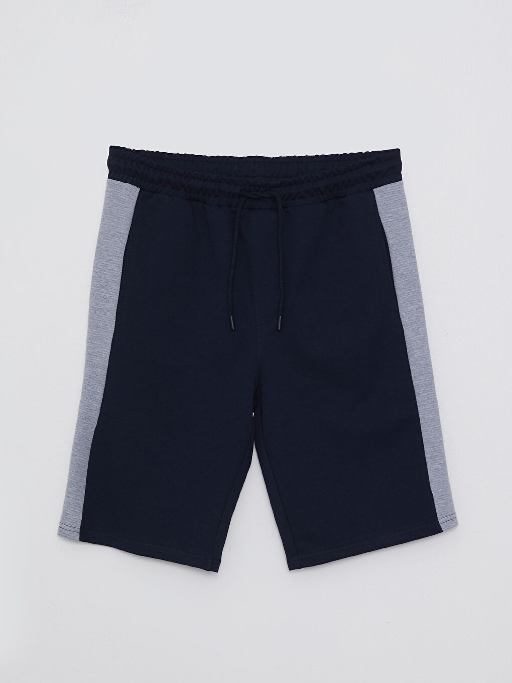 Standard Fit Men's Shorts -S2GO76Z8-HRZ