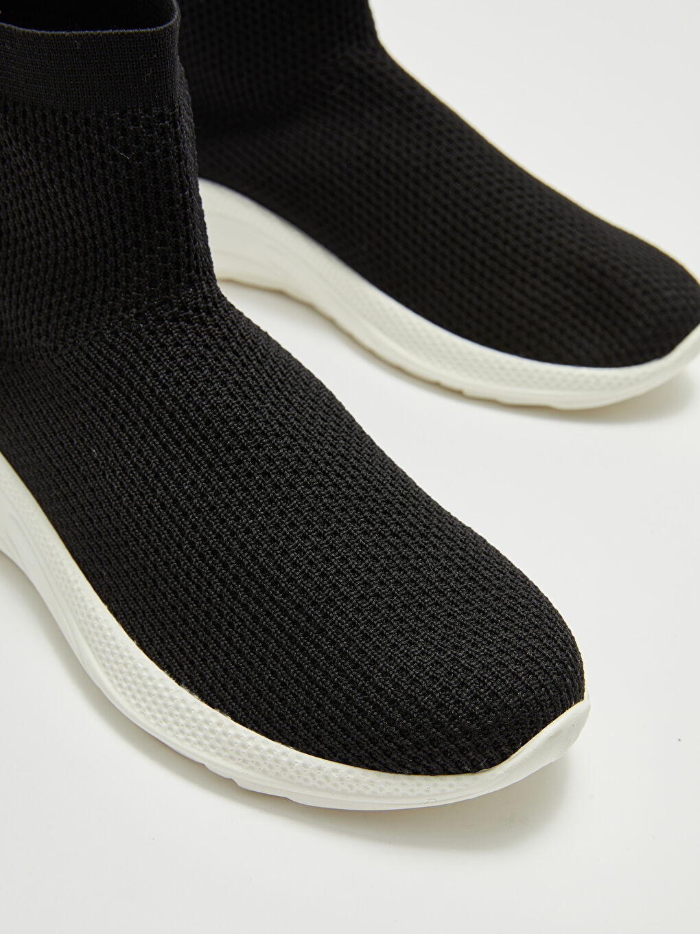 Siyah Bilekli Çorap Model Kadın Spor Ayakkabı-2