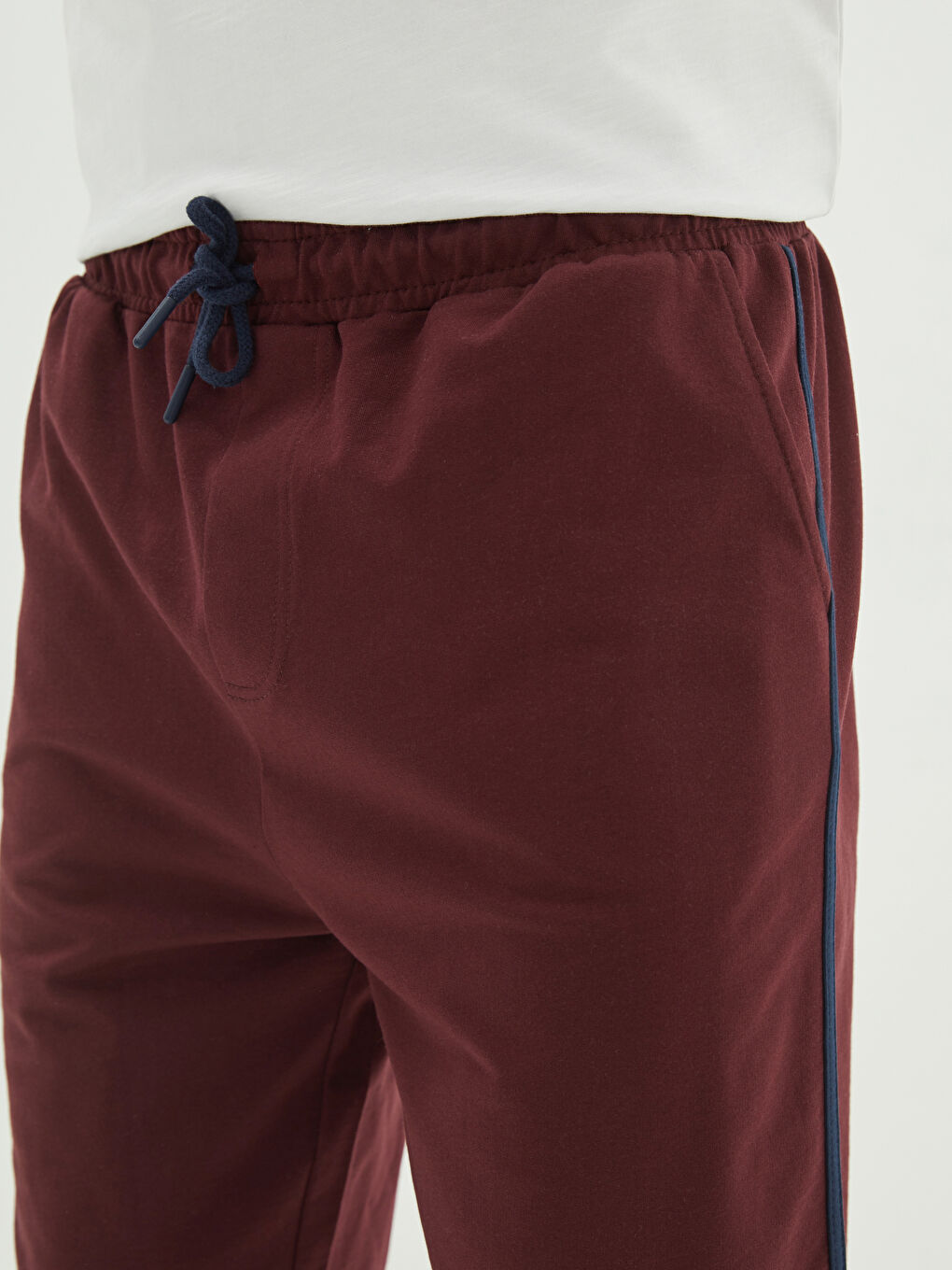 LC WAIKIKI Standard Fit Pyjama-Hosen Shorts für Herren -S2GQ47Z8-HEN