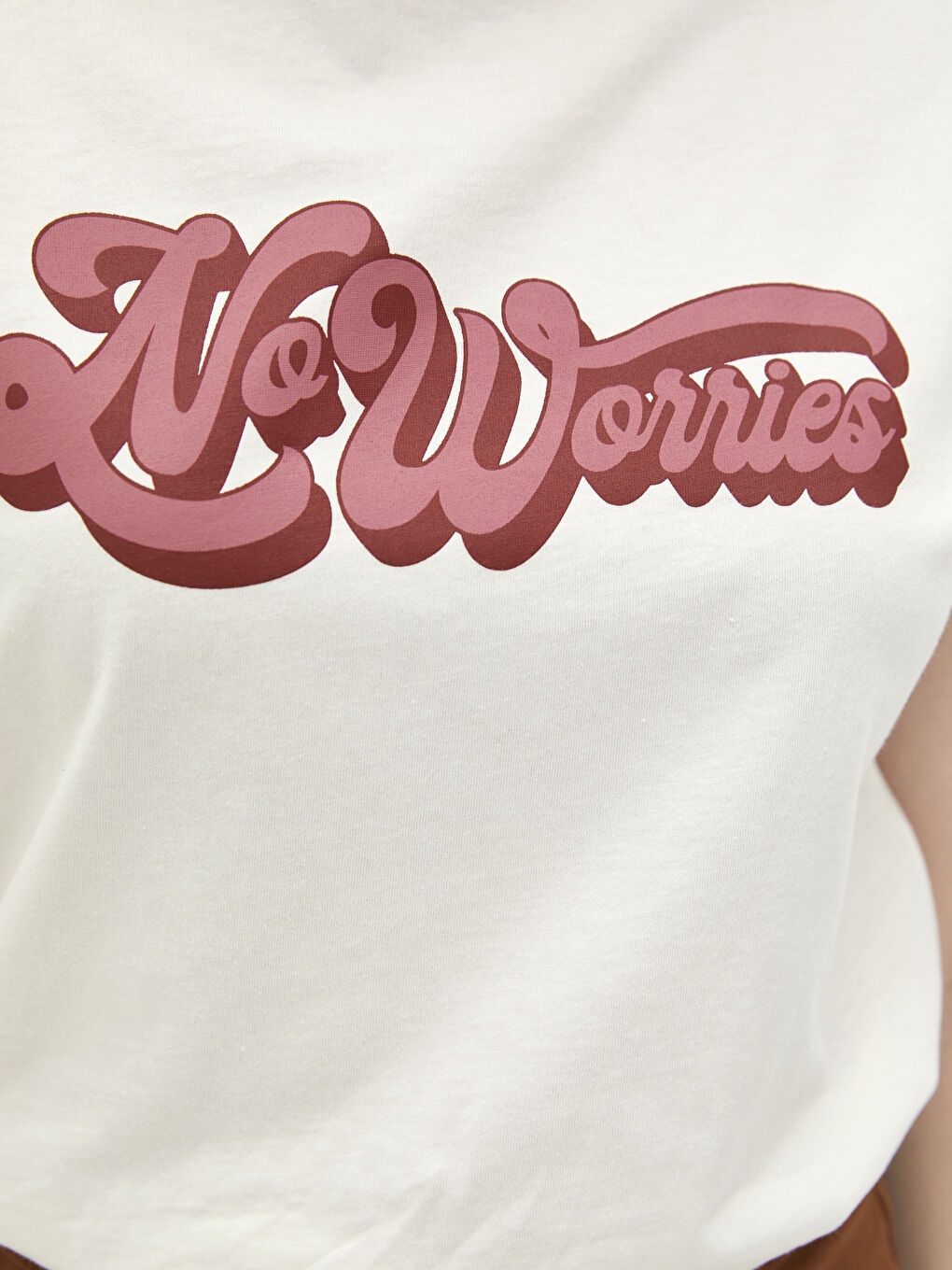 Ekru Bisiklet Yaka Baskılı Kısa Kollu Pamuklu Kadın Tişört-3