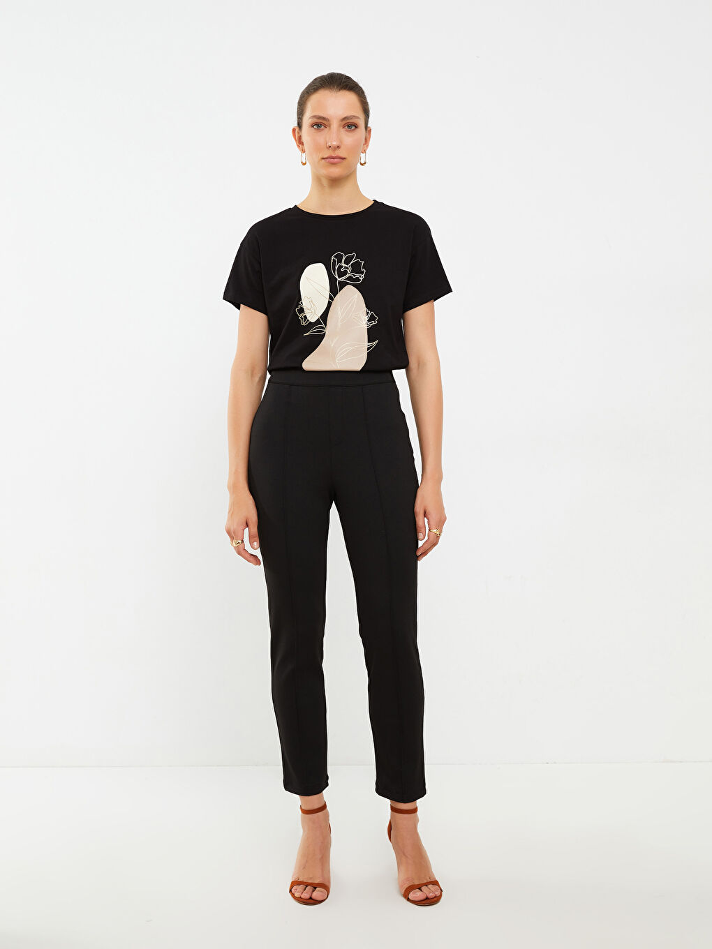 Crew Neck Printed Short Sleeve Women's T-Shirt-3