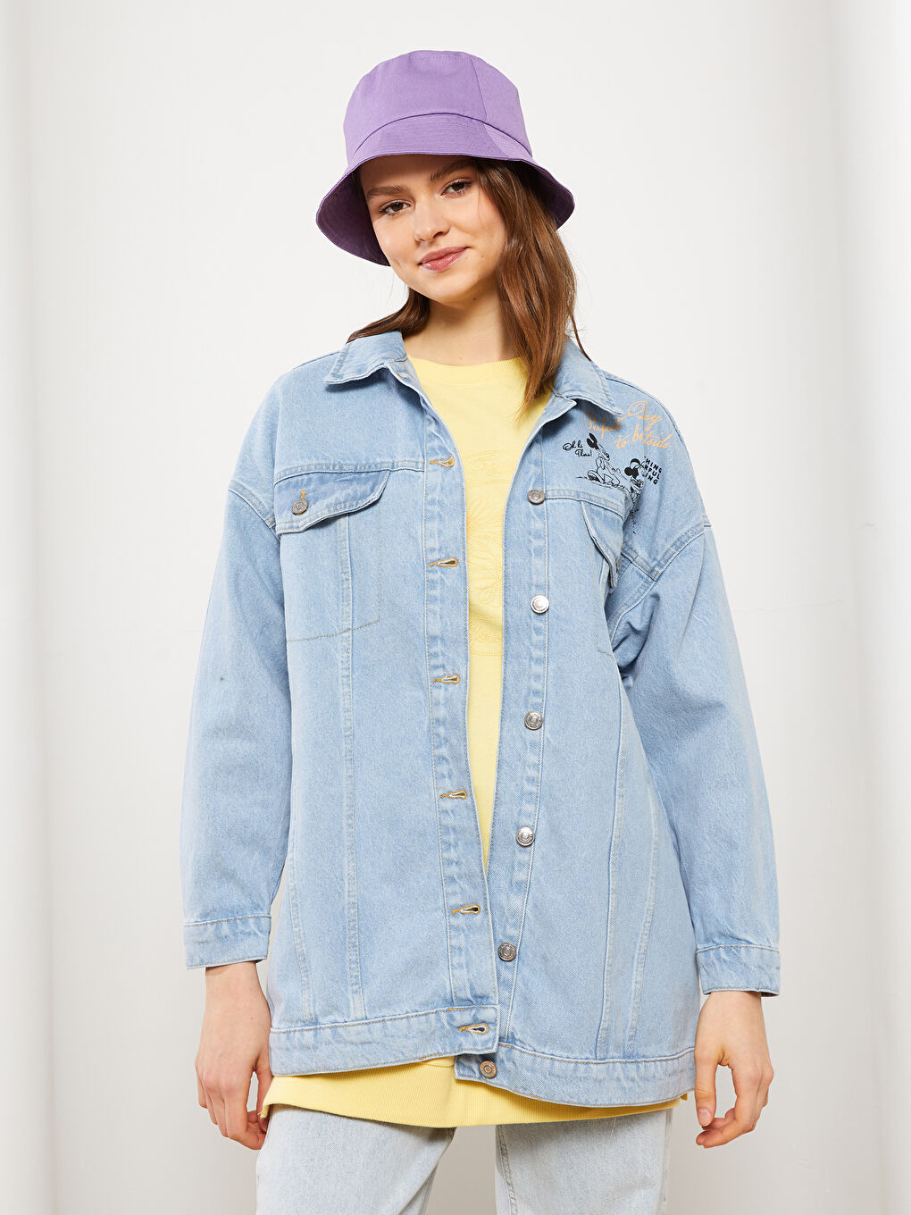 İndigo Gömlek Yaka Mickey Mouse Baskılı Uzun Kollu Kadın Rodeo Jean Ceket-1