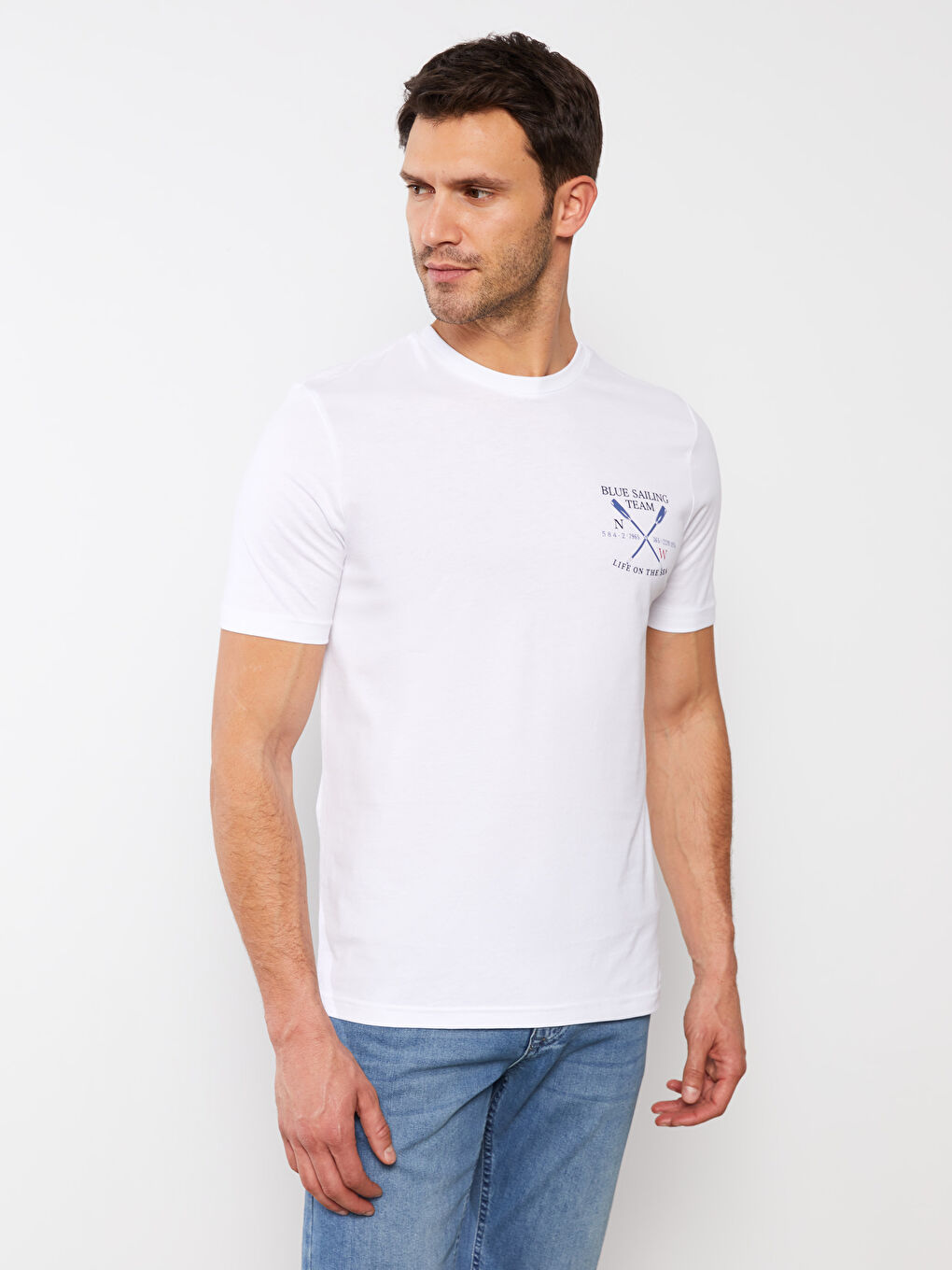 Beyaz Bisiklet Yaka Kısa Kollu Baskılı Penye Erkek Tişört-1