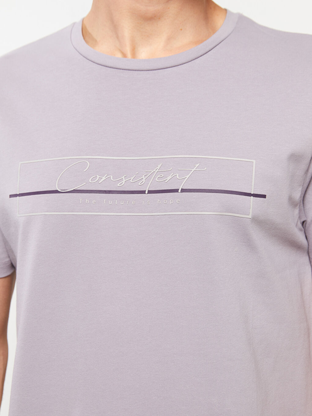 تيشيرت رجالي ياقة دائرية كم قصير مطبوع قطن ممشط-3