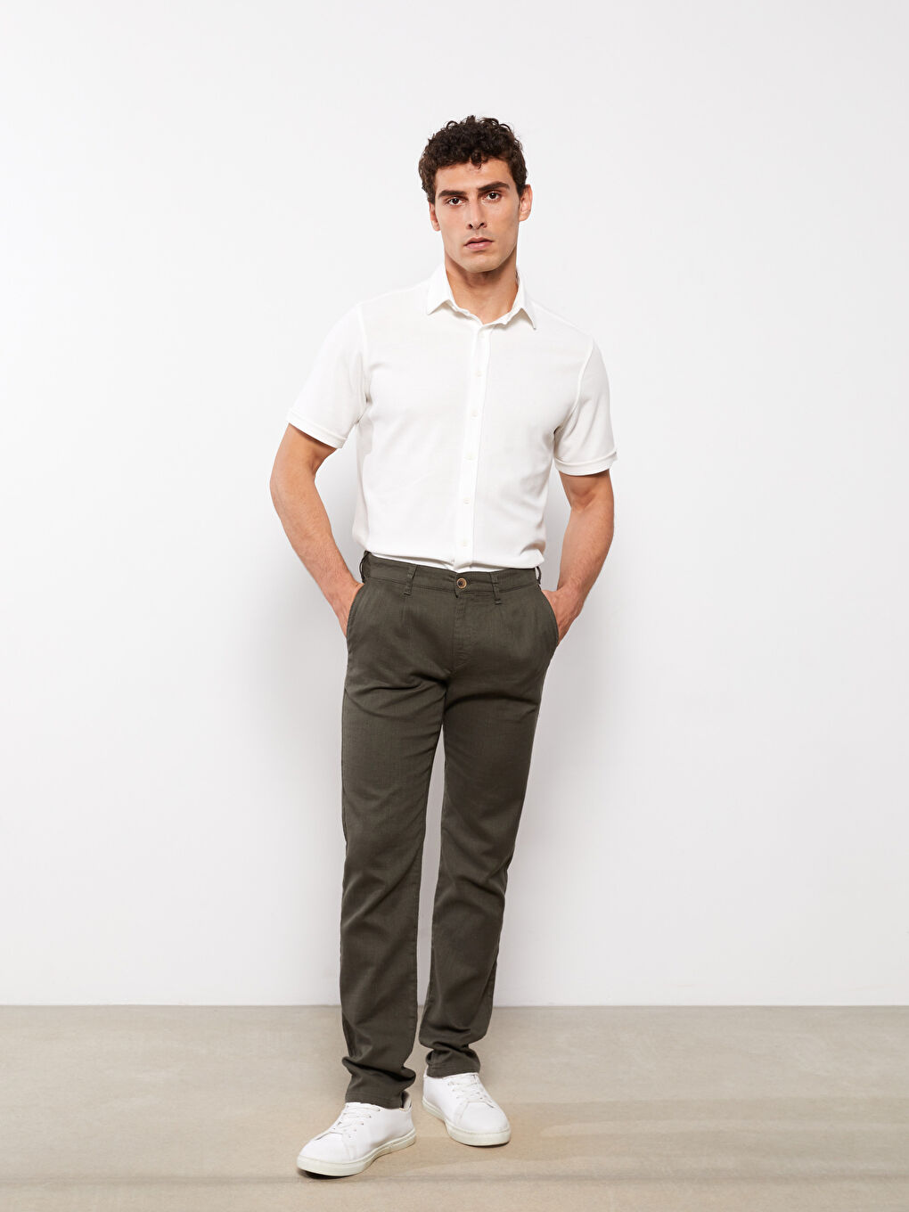 Slim Fit Poplin Men's Trousers