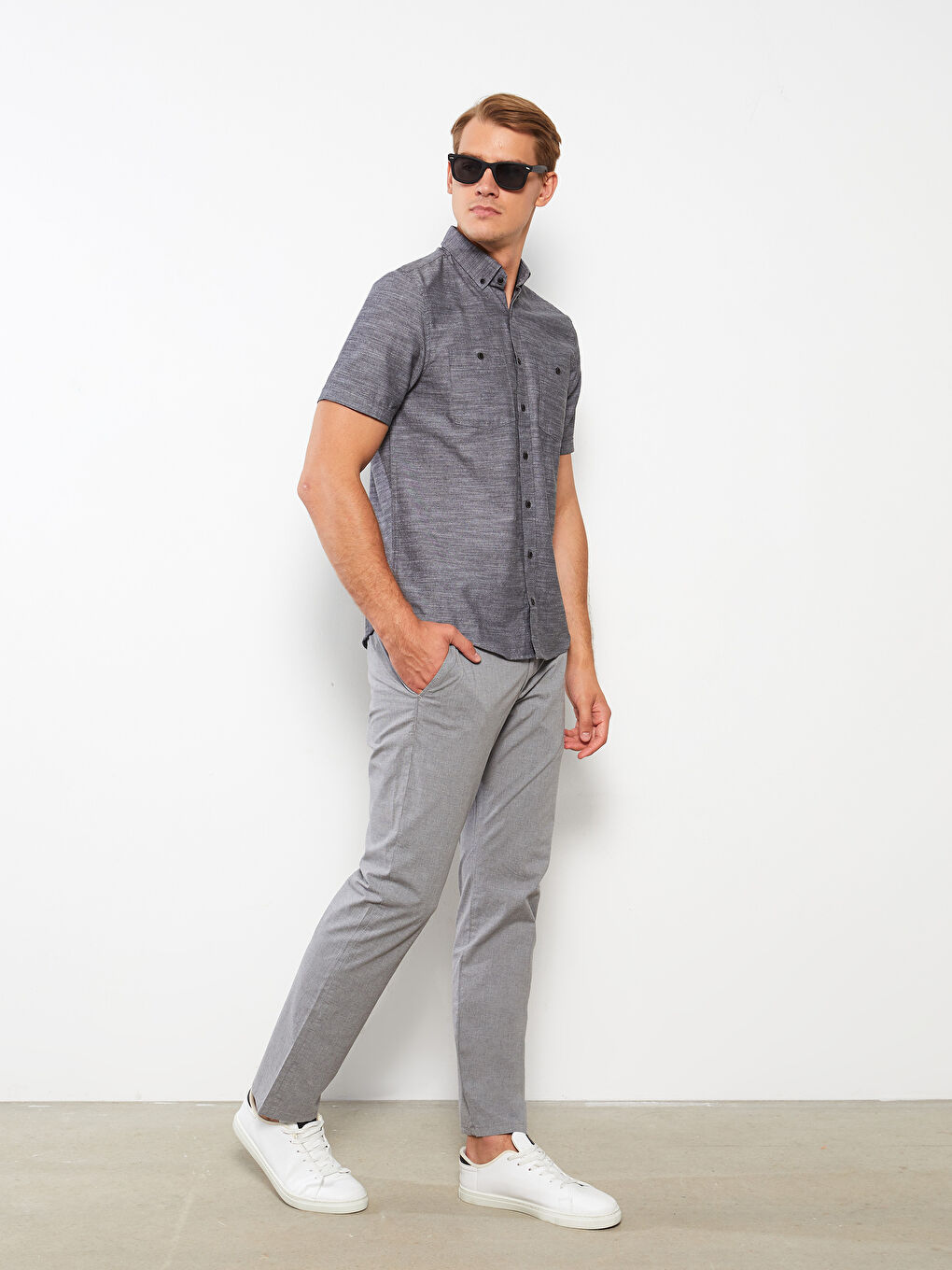 coco0823　オリーブ36 LCWAIKIKI Basic Regular Fit Short Sleeve Poplin Men's Shirt