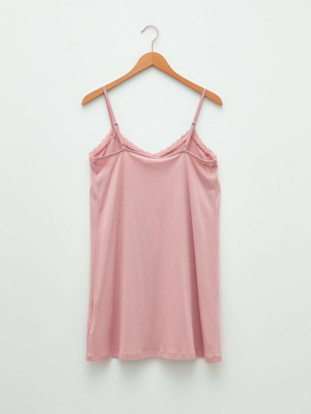 Pembe V Yaka Nakışlı Askılı Kadın Fantezi Gecelik-6