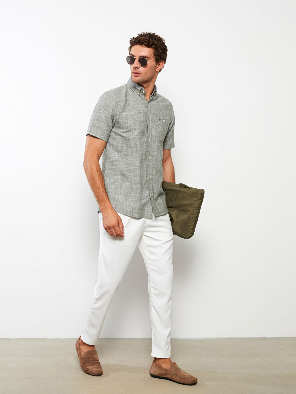 Haki Regular Fit Kısa Kollu Erkek Gömlek