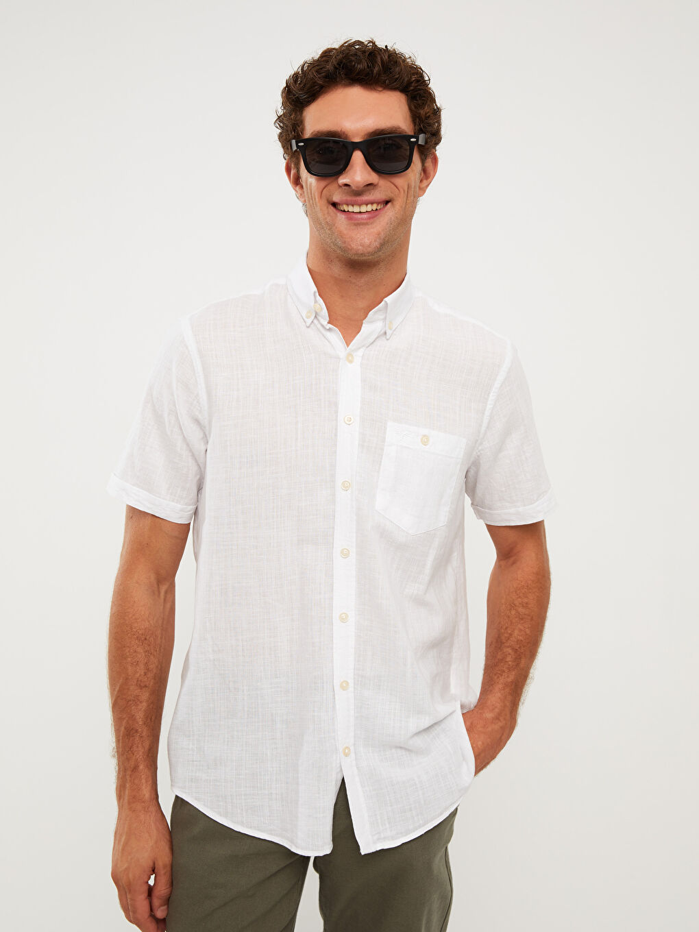 Beyaz Regular Fit Kısa Kollu Erkek Gömlek