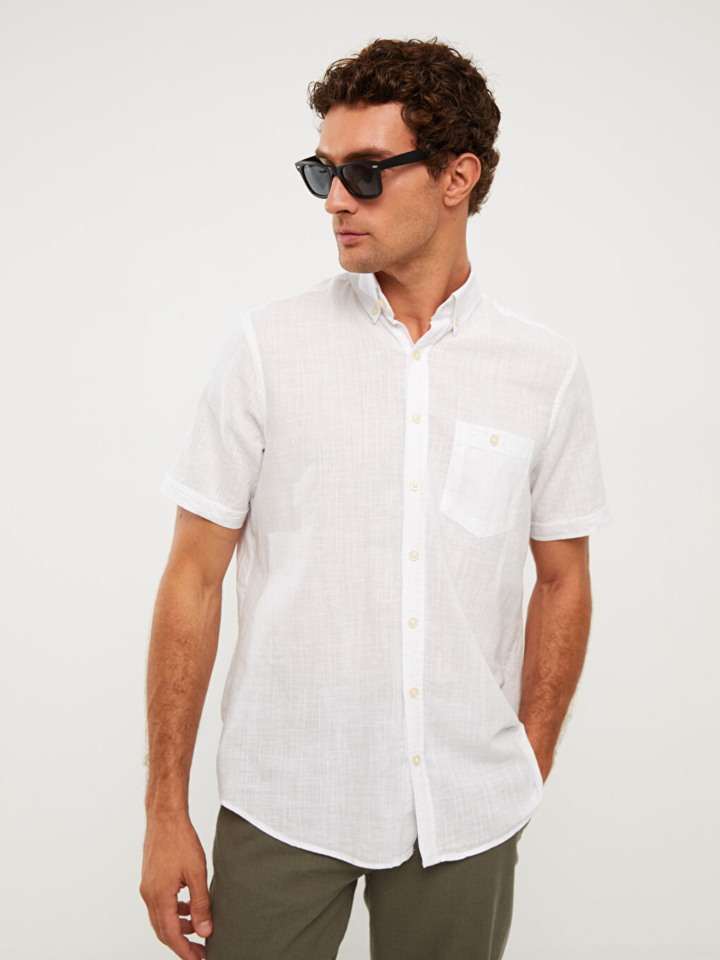 Beyaz Regular Fit Kısa Kollu Erkek Gömlek-1