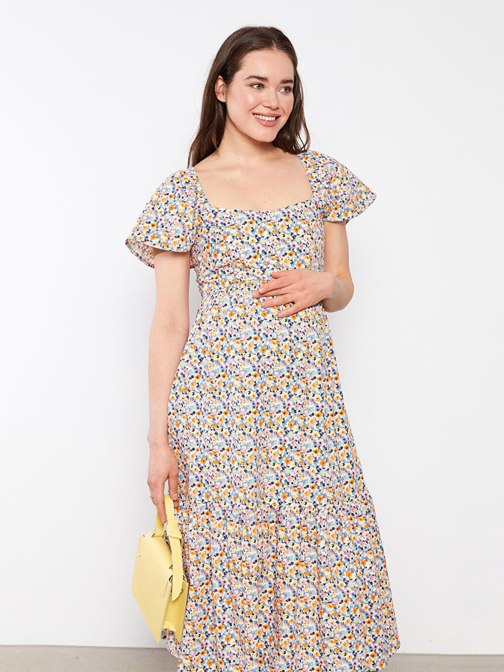 Robe de maternité en popeline florale à manches courtes et col carré-2