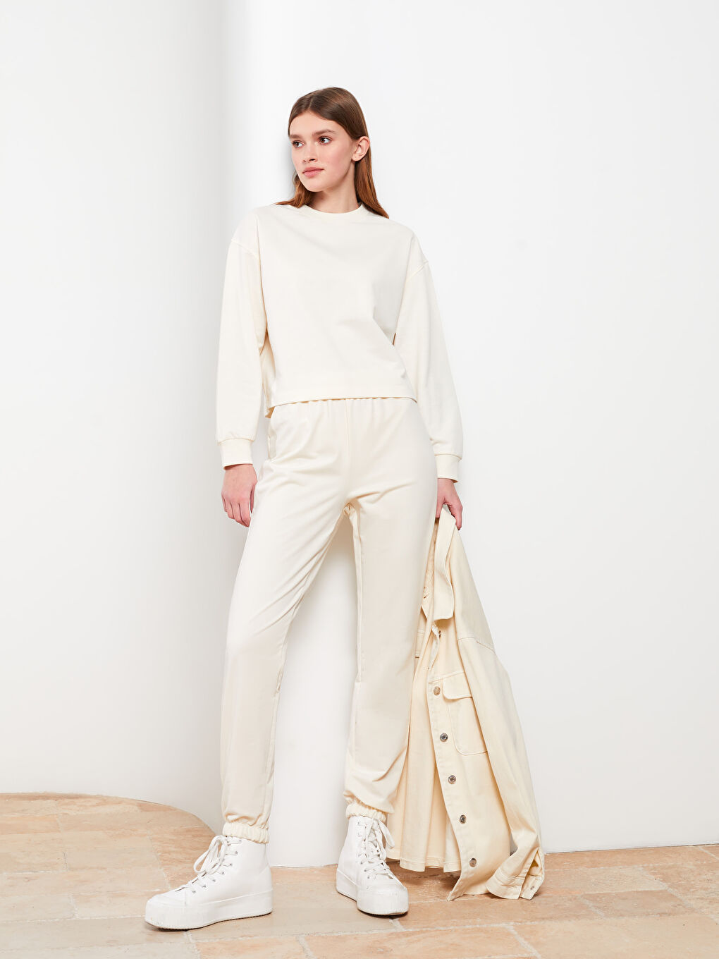 Ekru Kadın Beli Lastikli Düz Jogger Eşofman Altı